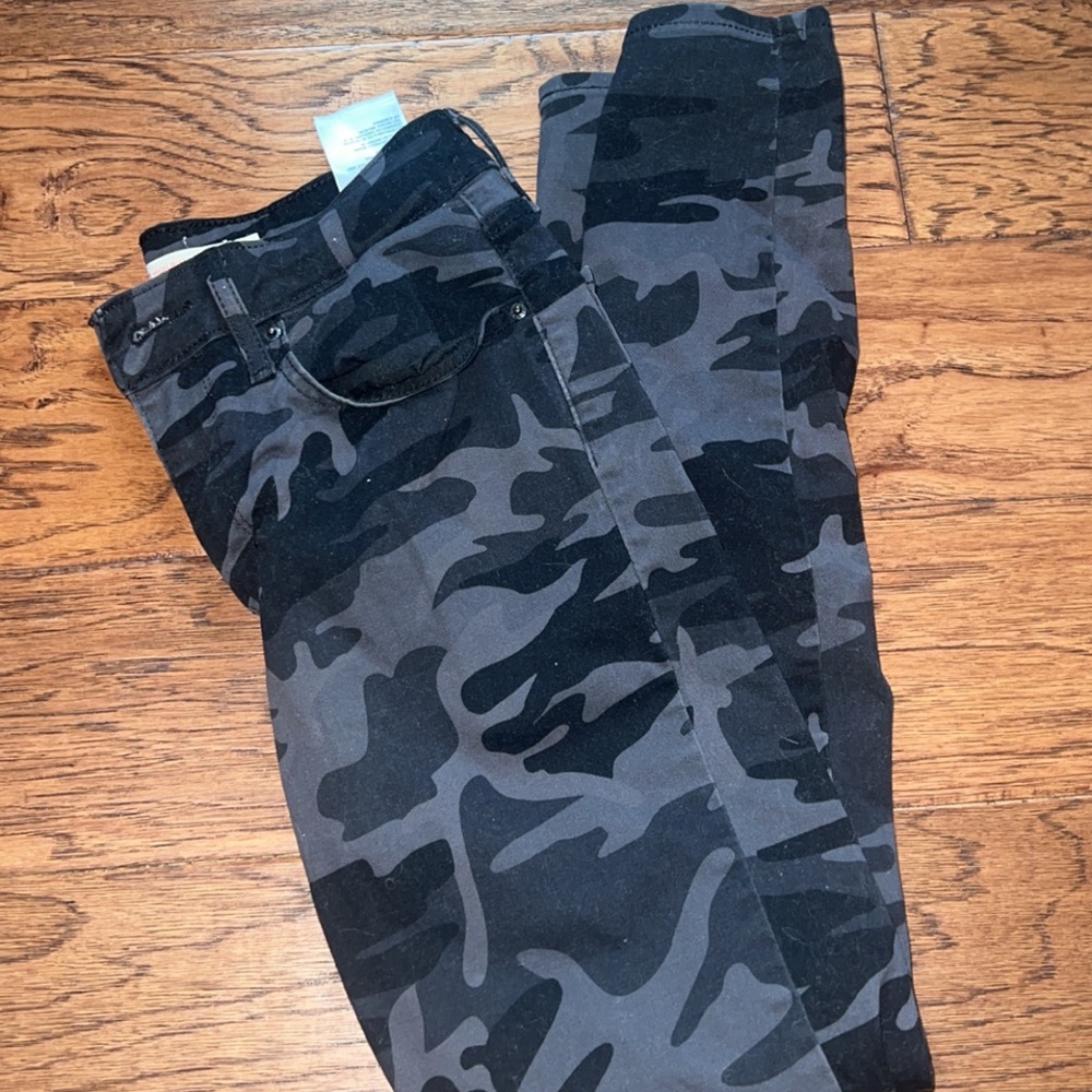 Levis CAMO Skinny Jeans